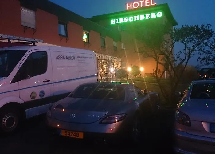 Hirschberg 2* Hirschberg an der Bergstraße